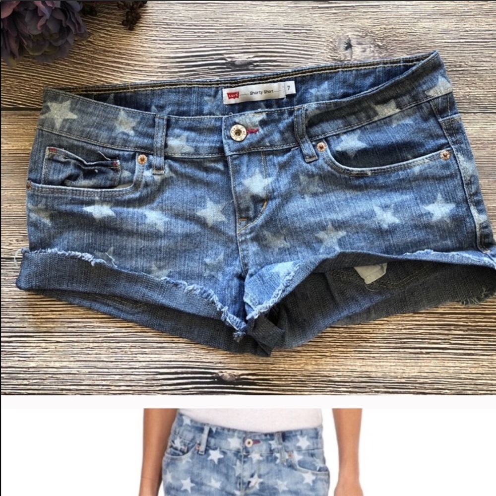 Levi's Shorty Shorts denim stars fringed hems sz 7 - Picture 4 of 8